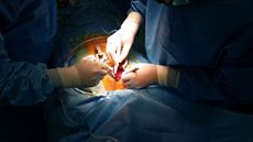 پاورپوینت نحوه به کارگیری وسایل در حین عمل جراحی